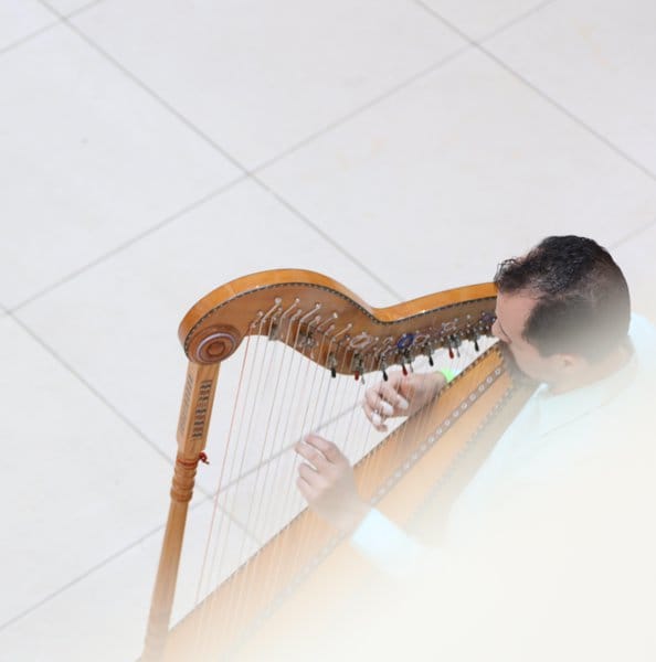 Celebrating the Mexican Harp with Zacbe Pichardo